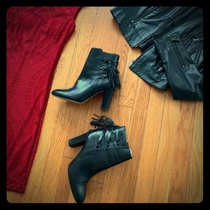 Halogen black leather ankle boots